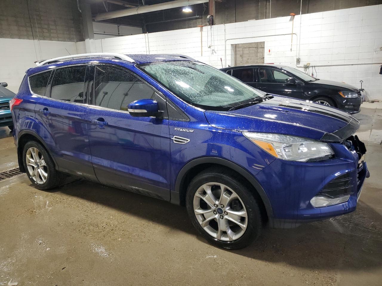 2016 Ford Escape VIN 1FMCU9J93GUA14797 Copart auction photo, front end damage thumbnail 4