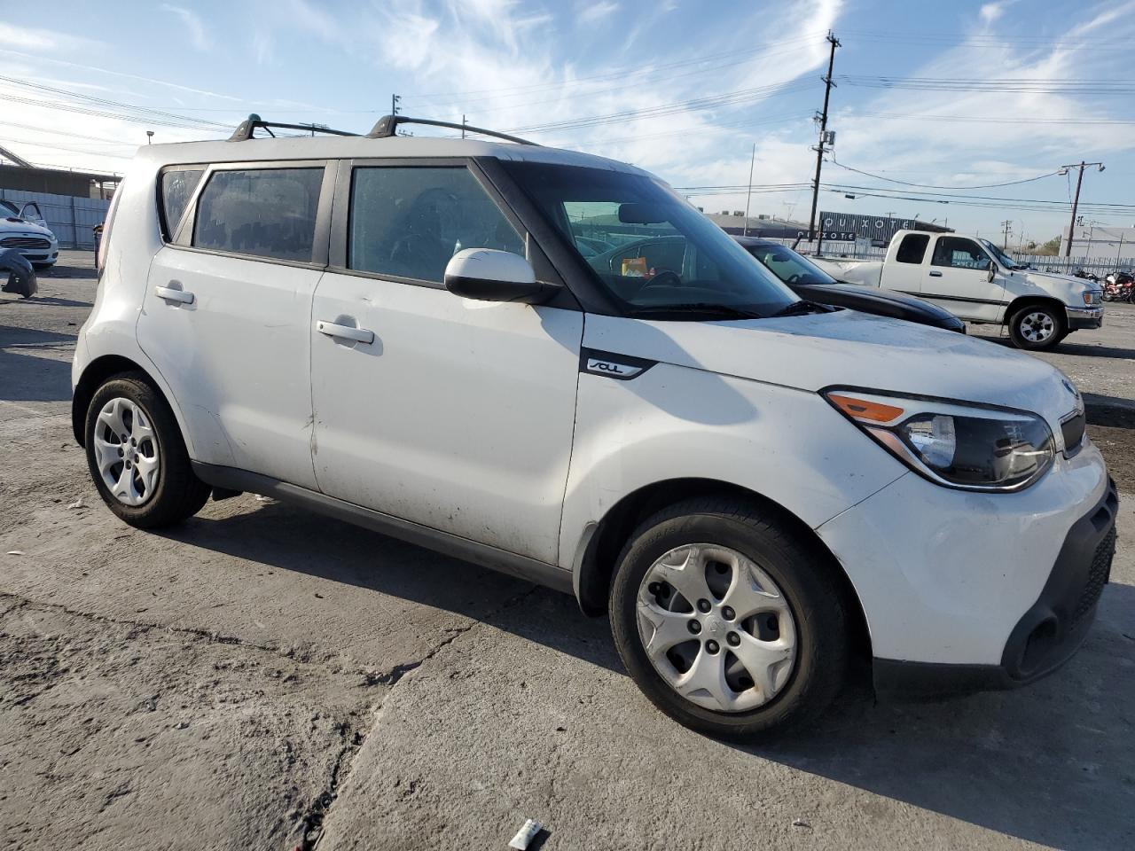 2015 KIA Soul VIN KNDJN2A25F7175412 Copart auction photo, burn damage thumbnail 4