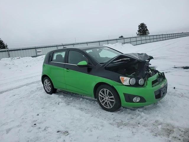 2016 Chevrolet Sonic VIN 1G1JC6SH5G4129400 Copart auction photo, front end / side damage thumbnail 10