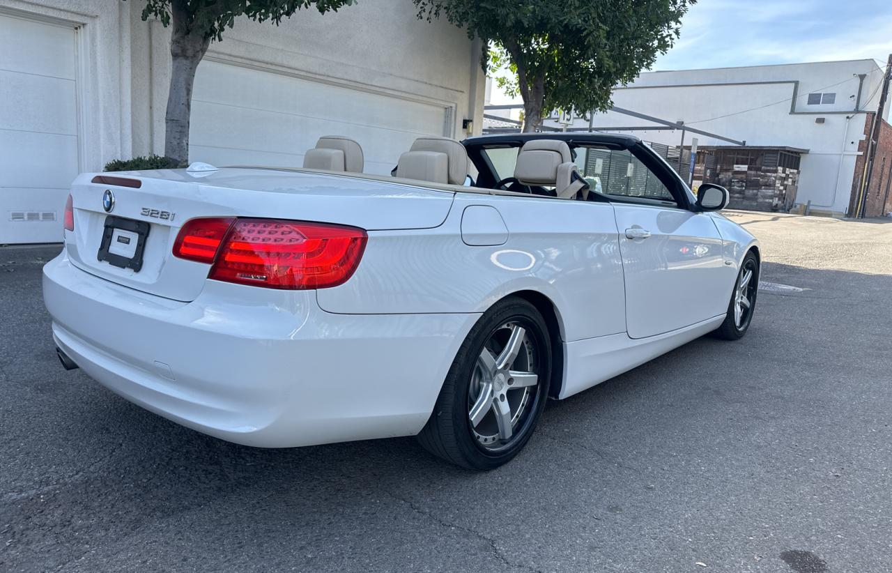 2012 BMW 3er VIN WBADW7C5XCE729272 Copart auction photo, normal wear damage thumbnail 4