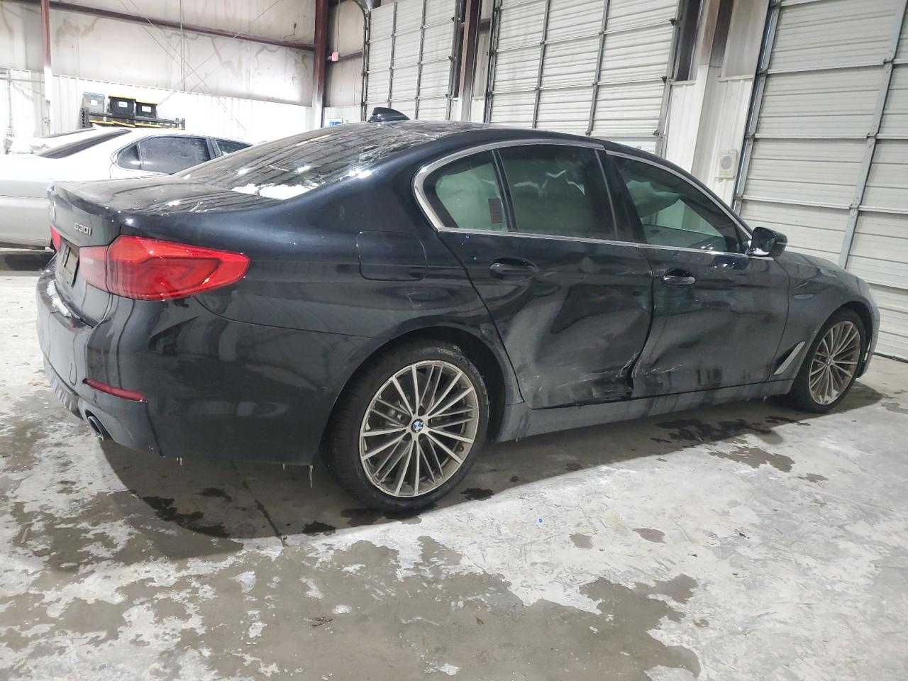 2019 BMW 5er VIN WBAJA5C5XKG900904 Copart auction photo, side damage thumbnail 3