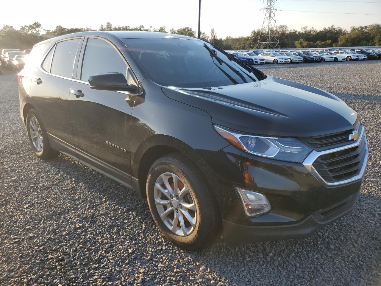 2020 Chevrolet Equinox VIN 2GNAXKEV5L6238011 Copart auction photo, water/flood / minor dent/scratches damage thumbnail 4