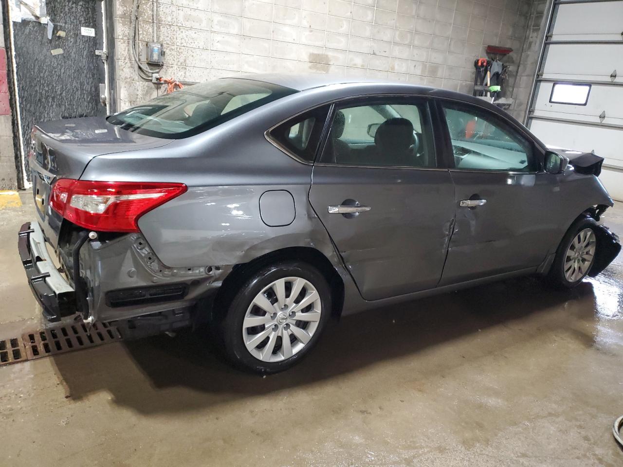 2019 Nissan Sentra VIN 3N1AB7AP5KY424868 Copart auction photo, all over damage thumbnail 3