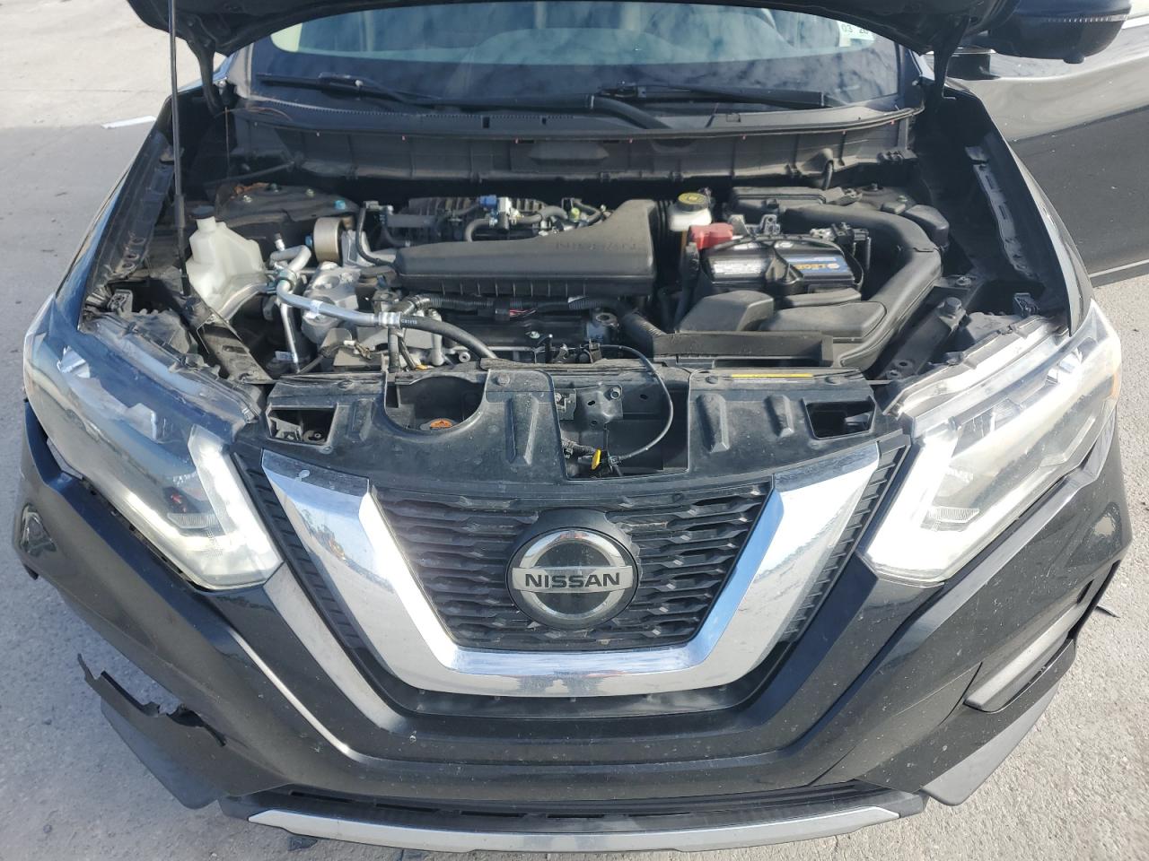 2018 Nissan Rogue VIN KNMAT2MT4JP597951 Copart auction photo, front end / side damage thumbnail 14