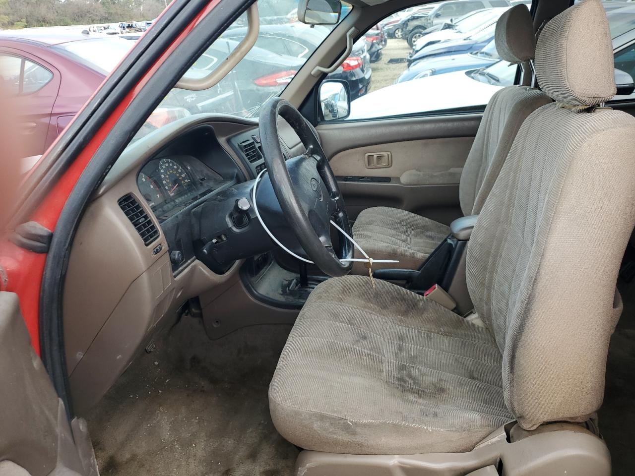 2000 Toyota 4Runner VIN JT3GM84RXY0063553 Copart auction photo, all over / undercarriage damage thumbnail 7