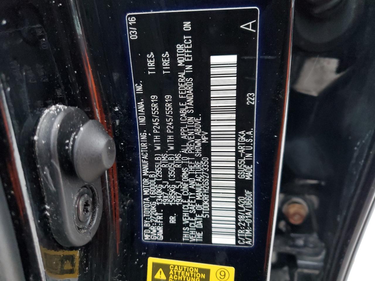2016 Toyota Highlander VIN 5TDDKRFH2GS273350 Copart auction photo, front end / minor dent/scratches damage thumbnail 15