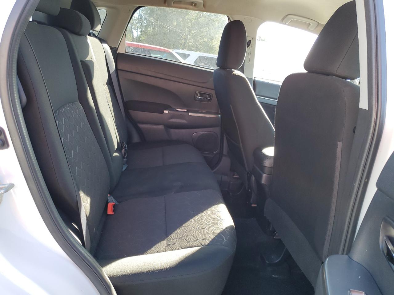 2020 Mitsubishi Outlander VIN JA4AP4AUXLU029019 Copart auction photo, all over / undercarriage damage thumbnail 10