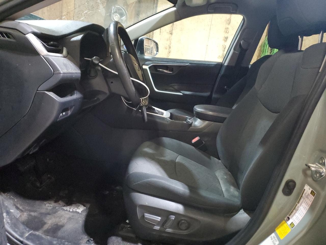 2021 Toyota RAV 4 VIN 2T3W1RFV0MW112667 Copart auction photo, front end damage thumbnail 7