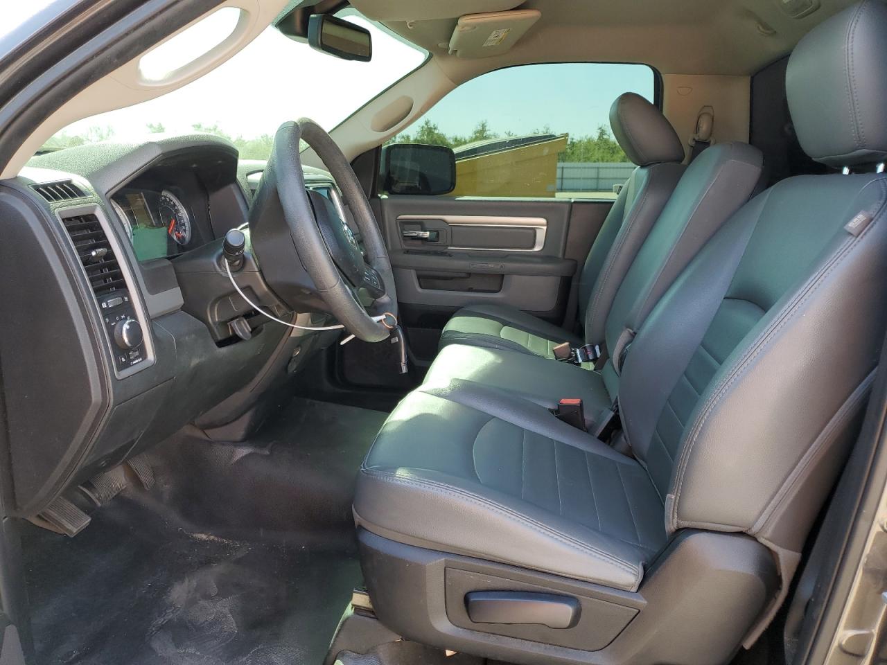 2018 RAM 1500 VIN 3C6JR6ATXJG195082 Copart auction photo, rear end / side damage thumbnail 7
