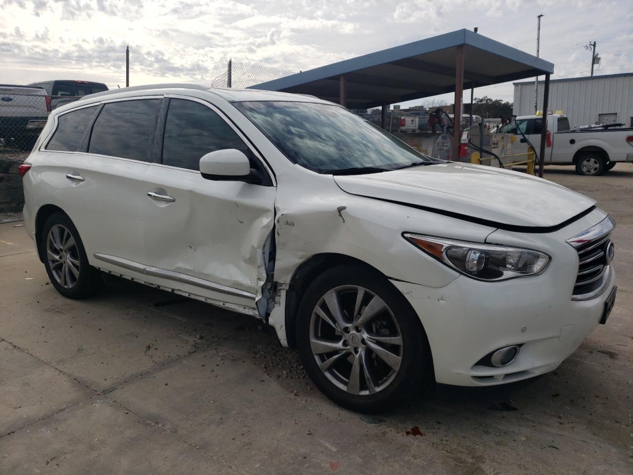 2015 Infiniti QX60 VIN 5N1AL0MN4FC557627 Copart auction photo, front end / side damage thumbnail 4