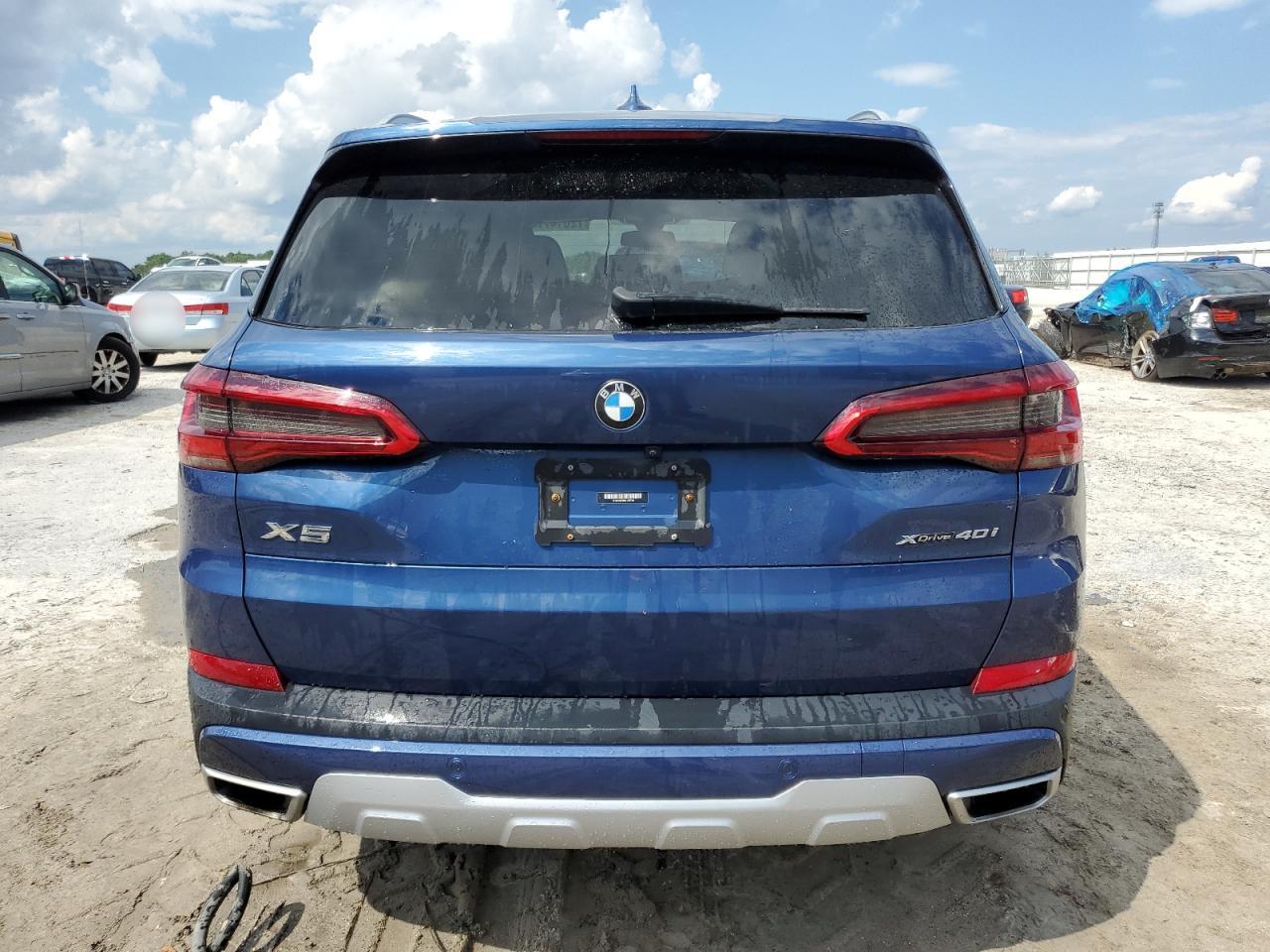 2019 BMW X5 VIN 5UXCR6C59KLL36744 Copart auction photo, side / front end damage thumbnail 6