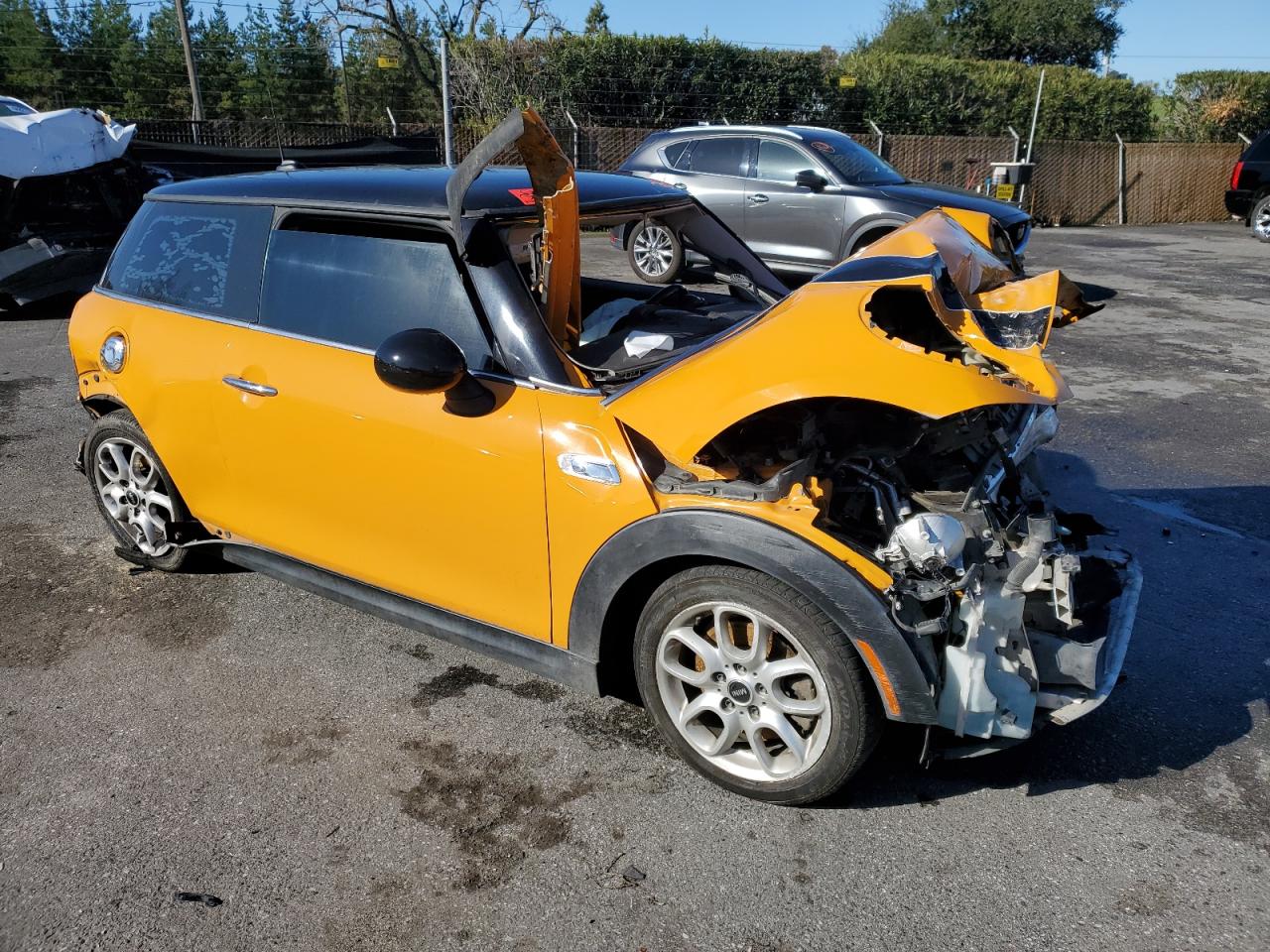 2015 MINI Cooper VIN WMWXP7C5XF2A37807 Copart auction photo, all over / undercarriage damage thumbnail 4