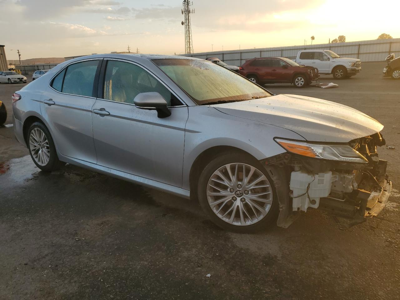 2018 Toyota Camry VIN 4T1BZ1HK9JU503302 Copart auction photo, front end damage thumbnail 4