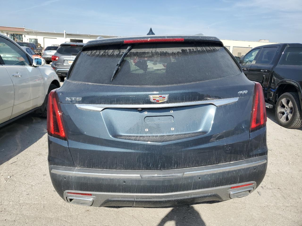 2020 Cadillac XT5 VIN 1GYKNCRS9LZ127078 Copart auction photo, front end / side damage thumbnail 6
