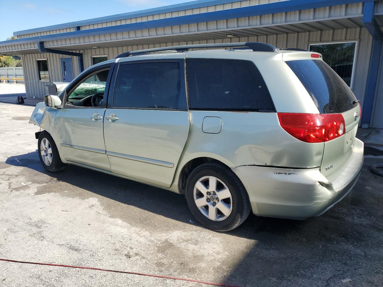 2006 Toyota Sienna VIN 5TDZA22C96S432406 Copart auction photo, all over / minor dent/scratches damage thumbnail 2