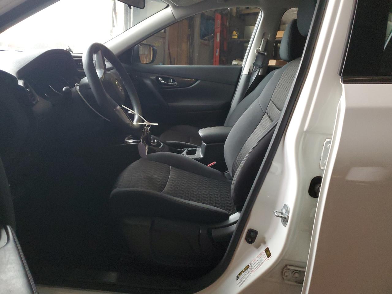 2017 Nissan Rogue VIN 5N1AT2MV9HC784357 Copart auction photo, front end damage thumbnail 7