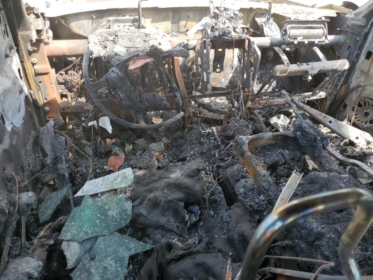 2011 Ford F-150 VIN 1FTFW1ET6BFC20289 Copart auction photo, burn - engine / burn damage thumbnail 8