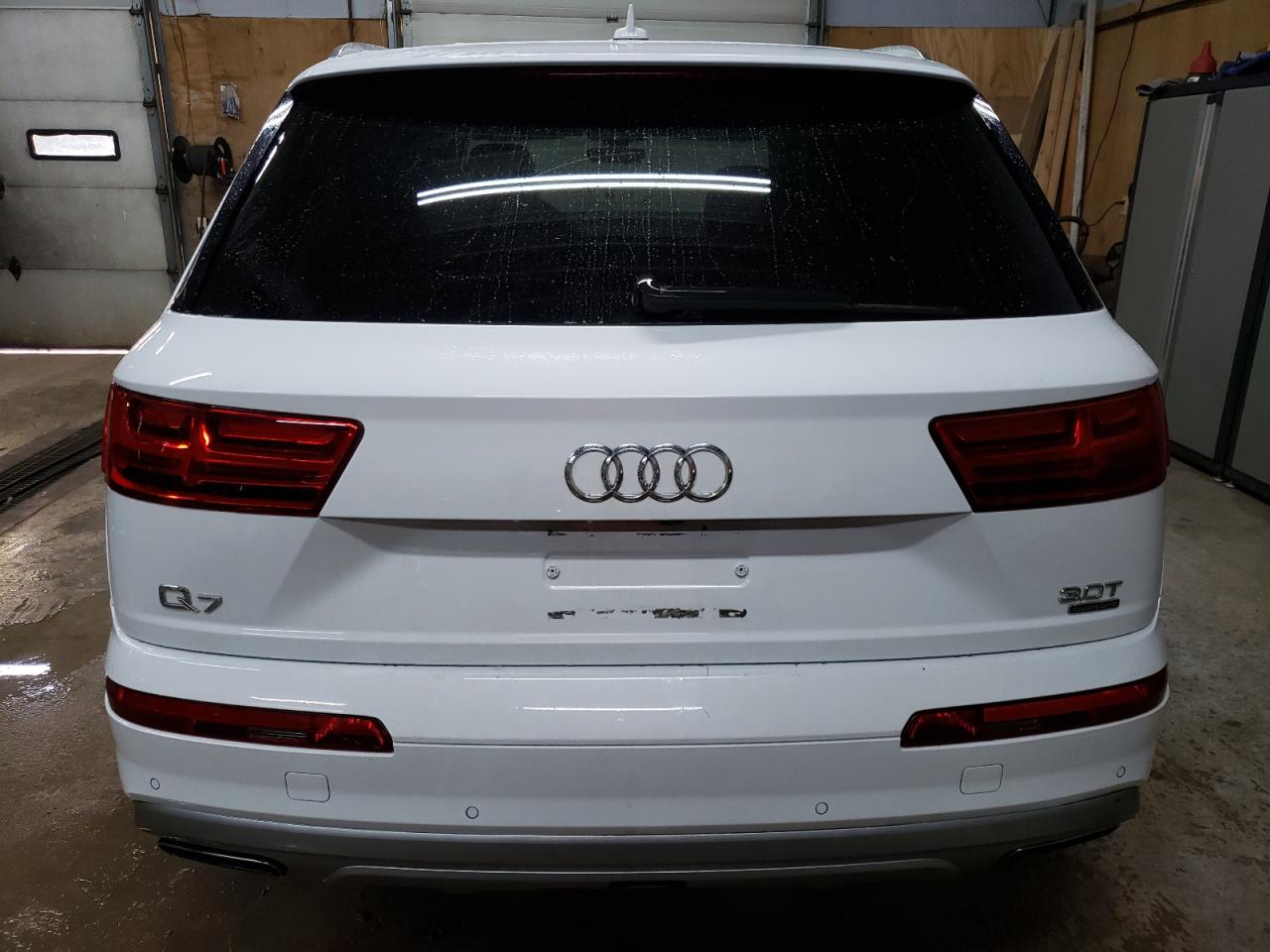 2018 Audi Q7 VIN WA1VAAF72JD003032 Copart auction photo, front end / minor dent/scratches damage thumbnail 6