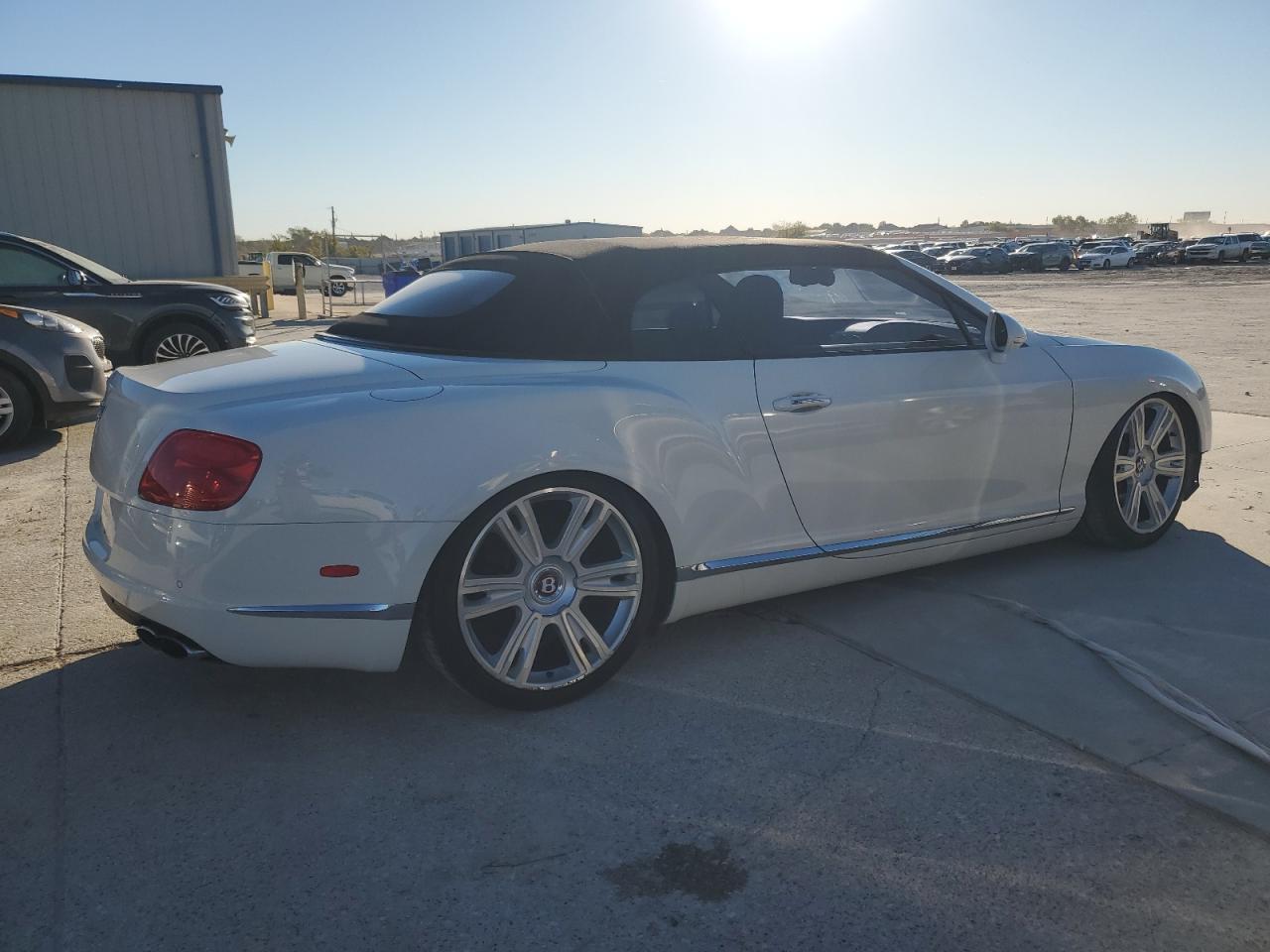 2013 Bentley Continental VIN SCBGT3ZAXDC082345 Copart auction photo, front end / undercarriage damage thumbnail 3