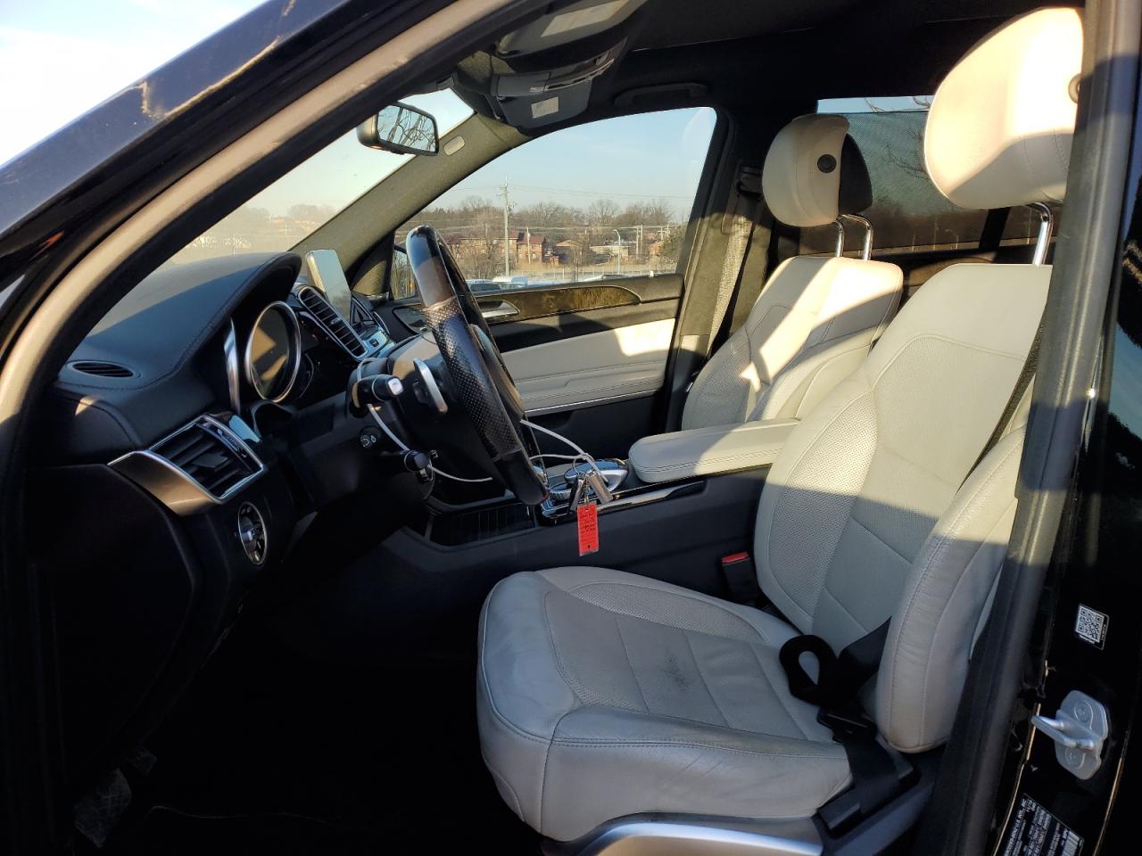2017 Mercedes-Benz GLS-klasse VIN 4JGDF7DE6HA881660 Copart auction photo, rear end damage thumbnail 7