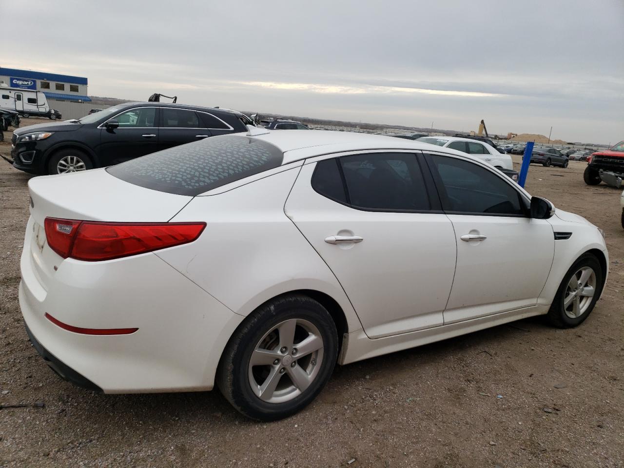 2015 KIA Optima VIN KNAGM4A76F5640227 Copart auction photo, front end / side damage thumbnail 3