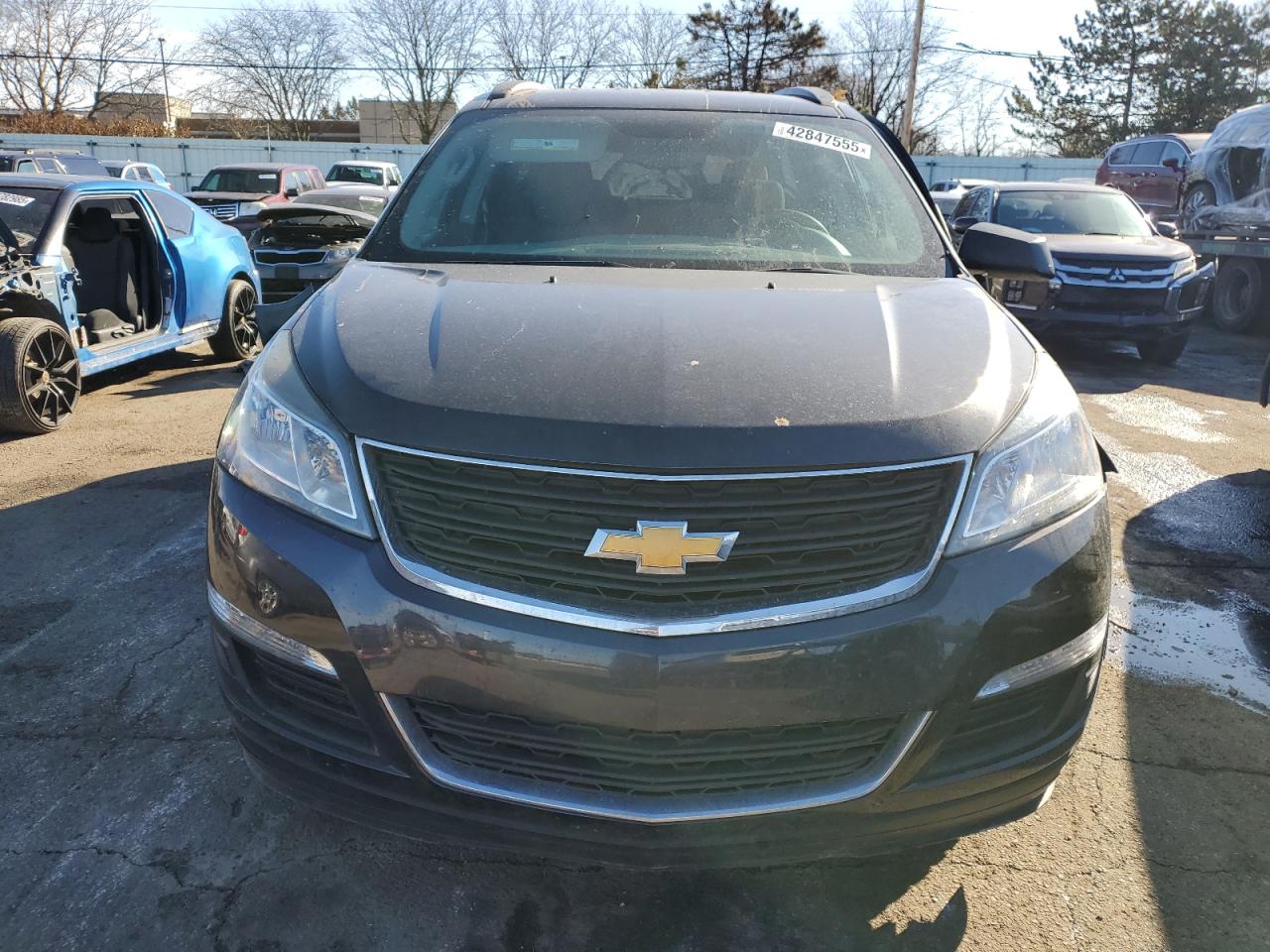 2015 Chevrolet Traverse VIN 1GNKRFKD5FJ359498 Copart auction photo, all over damage thumbnail 5