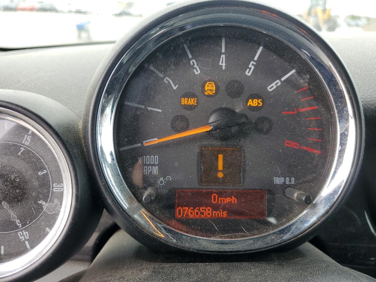 2011 MINI Cooper VIN WMWZP9C55BTZ80595 Copart auction photo, side damage thumbnail 9