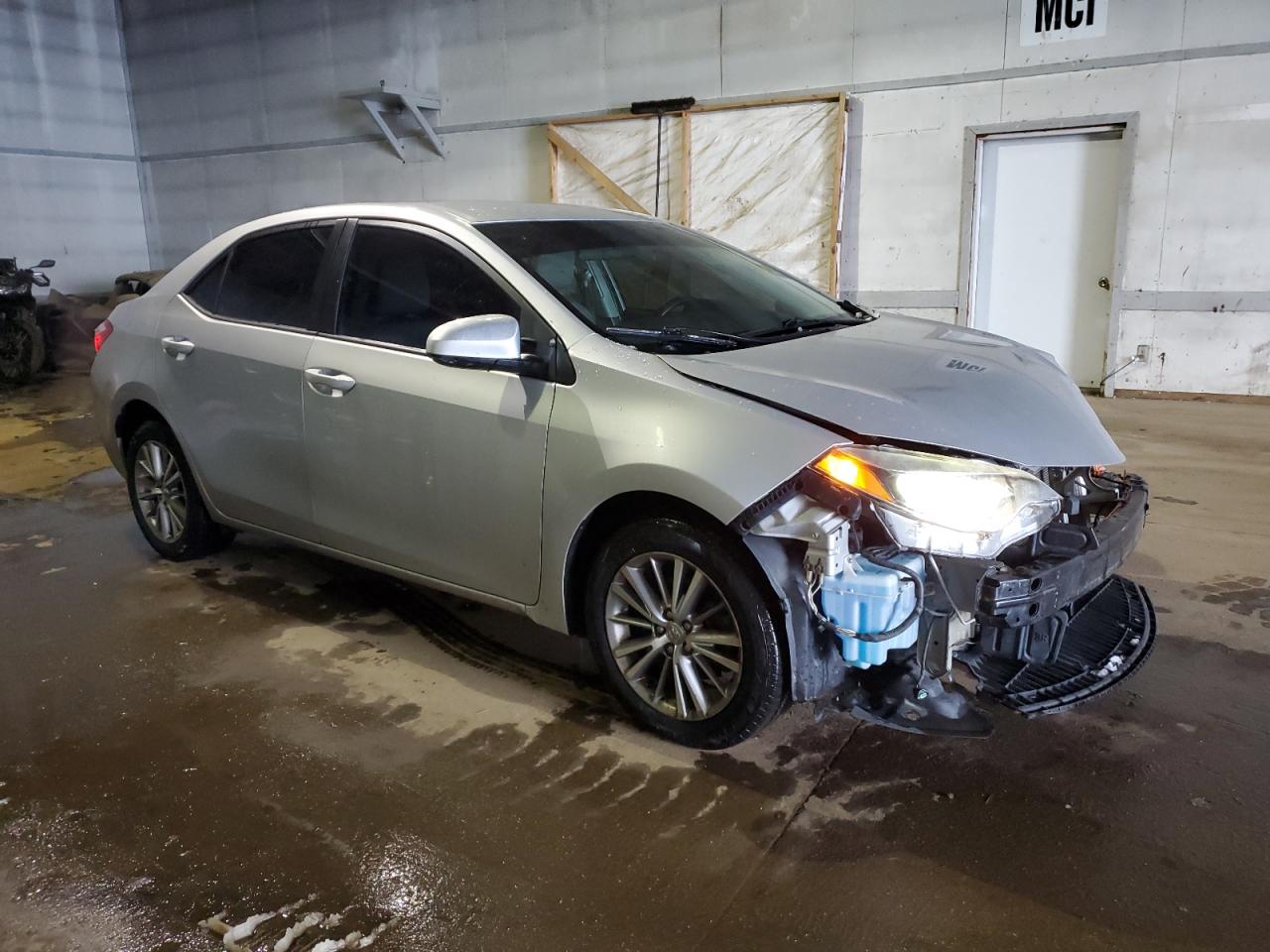 2015 Toyota Corolla VIN 5YFBURHE1FP357879 Copart auction photo, front end / side damage thumbnail 4