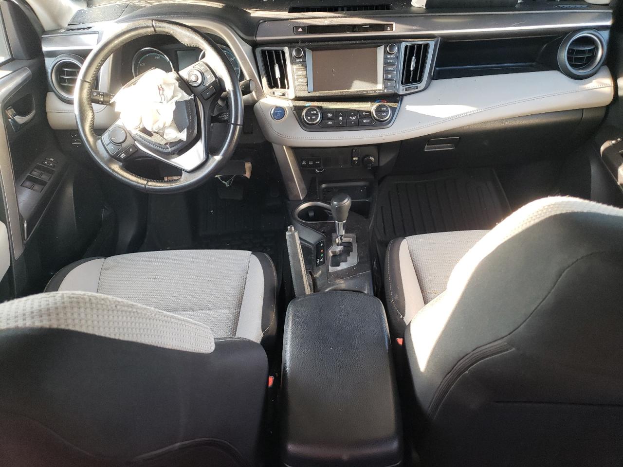 2016 Toyota RAV 4 VIN JTMRJREV1GD039695 Copart auction photo, front end / minor dent/scratches damage thumbnail 8