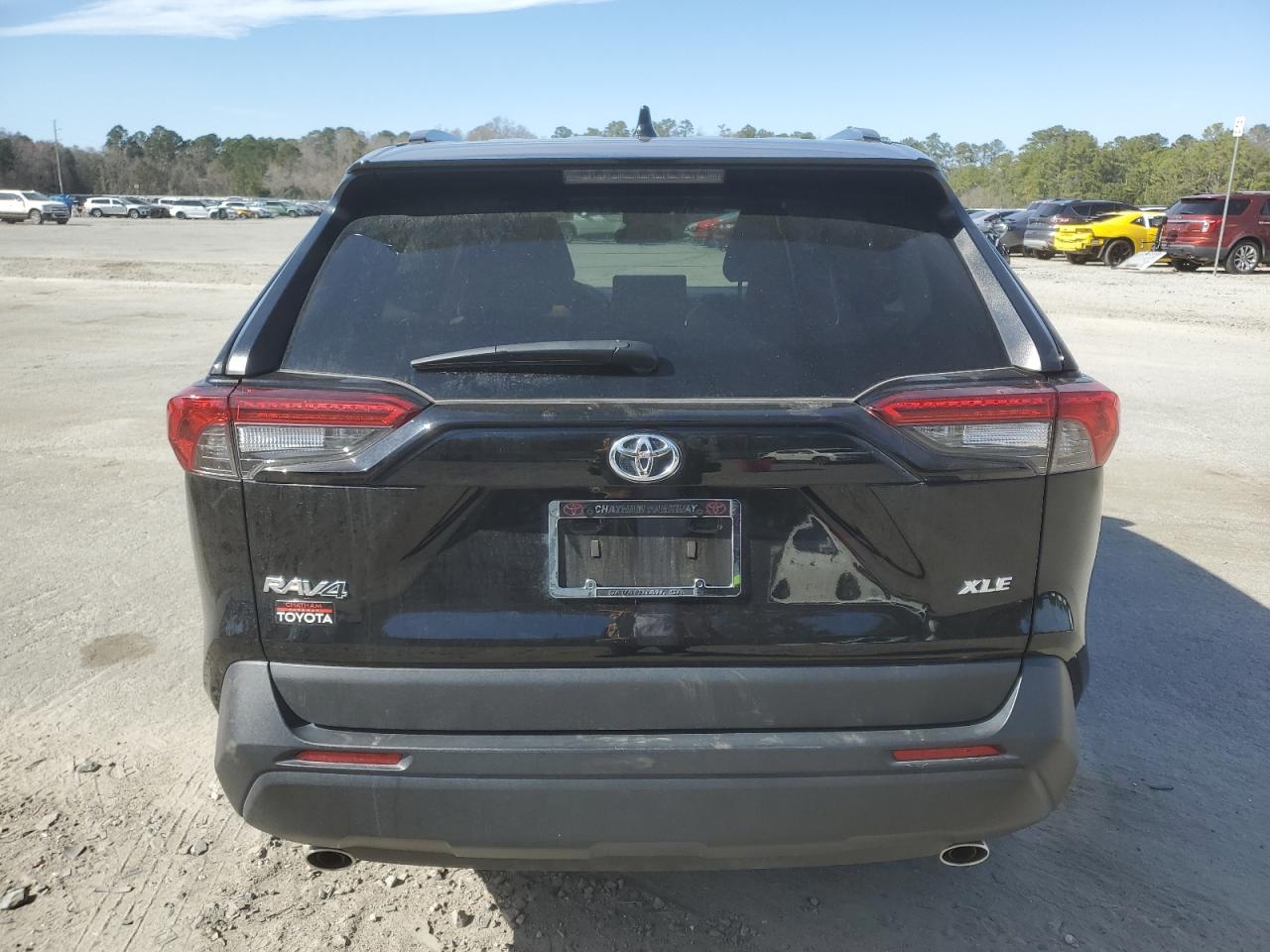 2024 Toyota RAV 4 VIN 2T3C1RFV2RW325162 Copart auction photo, side / front end damage thumbnail 6