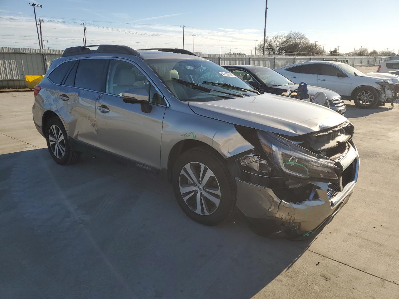 2019 Subaru Outback VIN 4S4BSANC1K3361374 Copart auction photo, front end / side damage thumbnail 4
