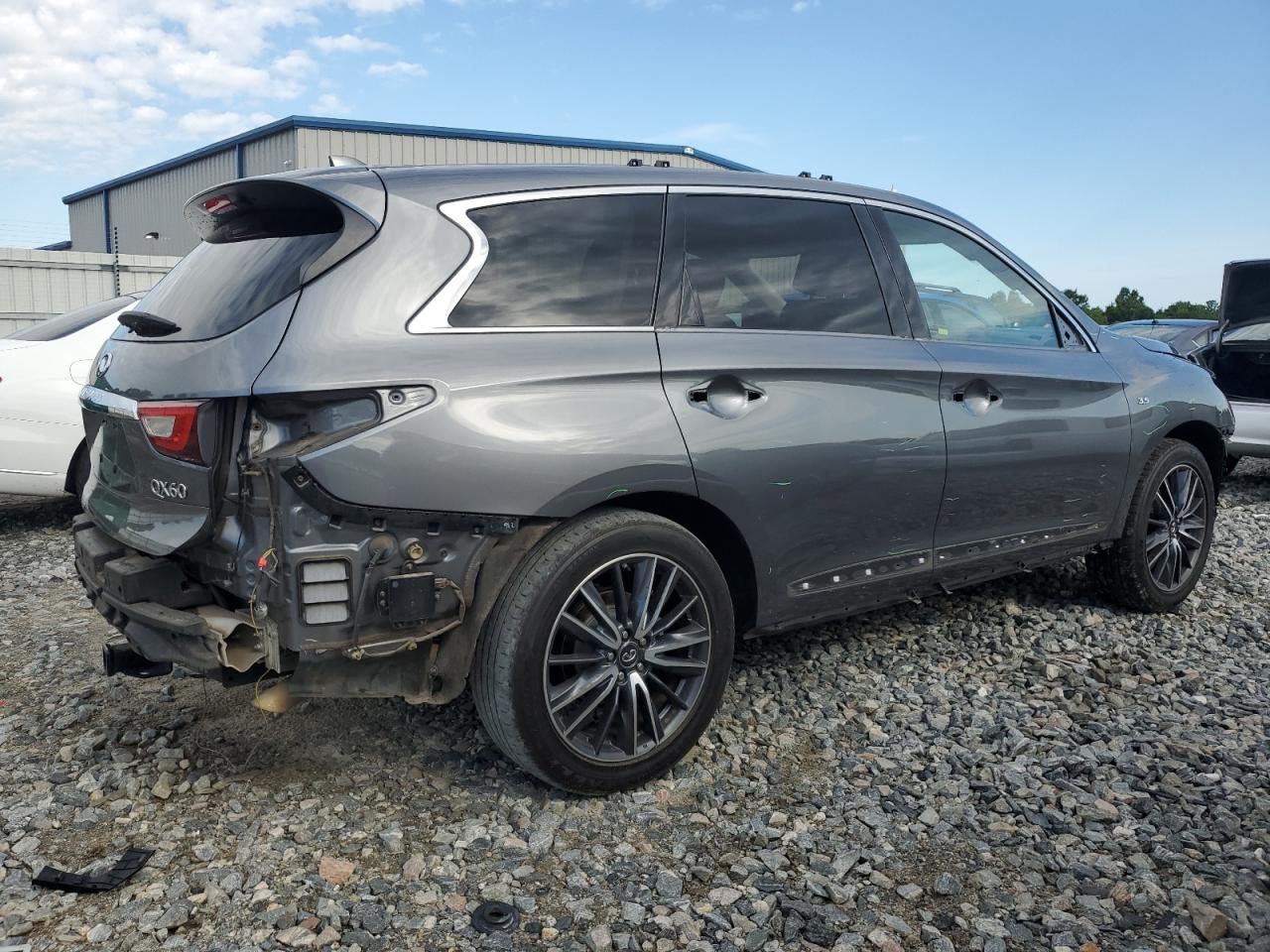 2016 Infiniti QX60 VIN 5N1AL0MNXGC511012 Copart auction photo, front end / rear end damage thumbnail 3