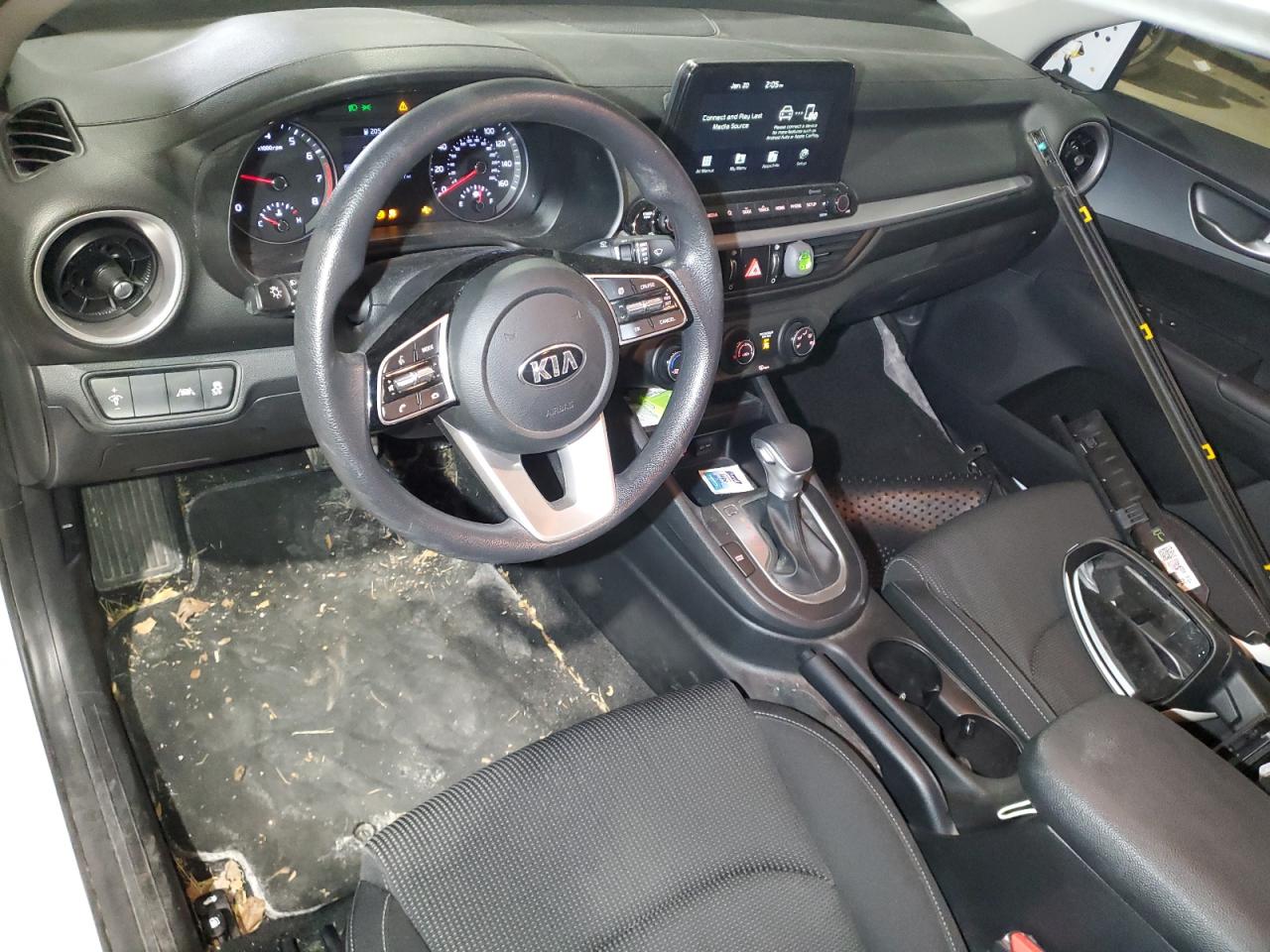 2020 KIA Forte VIN 3KPF24AD6LE230313 Copart auction photo, front end damage thumbnail 8