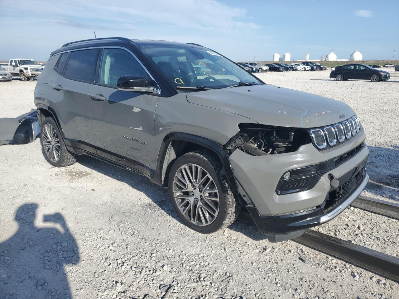 2022 Jeep Compass VIN 3C4NJDCB6NT104896 Copart auction photo, front end / rear end damage thumbnail 4