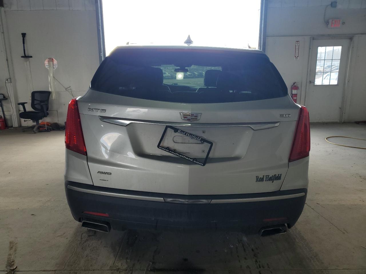 2017 Cadillac XT5 VIN 1GYKNDRS0HZ276668 Copart auction photo, front end / rear end damage thumbnail 6