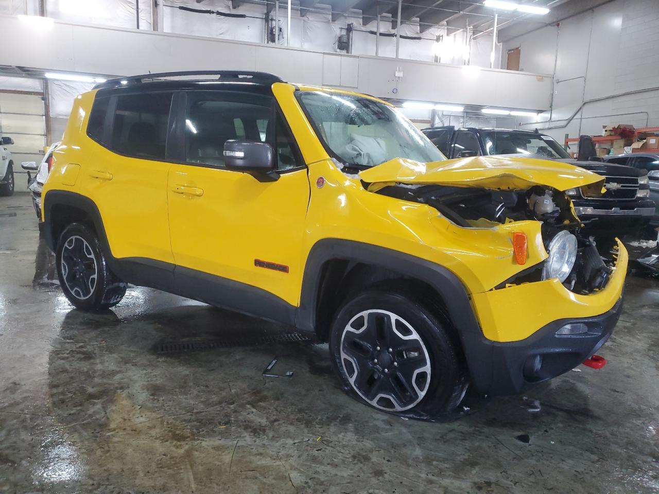 2016 Jeep Renegade VIN ZACCJBCT3GPD16346 Copart auction photo, front end / top/roof damage thumbnail 4