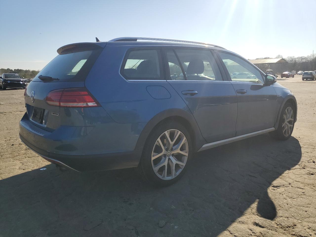 2019 Volkswagen Golf VIN 3VWH17AU9KM508751 Copart auction photo, side / rear end damage thumbnail 3