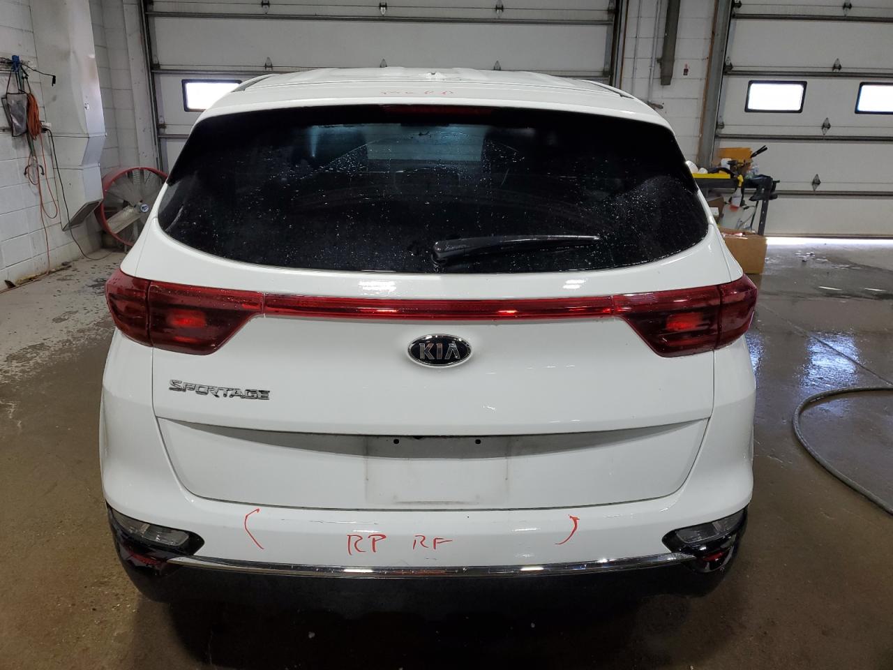2020 KIA Sportage VIN KNDPMCAC8L7801705 Copart auction photo, side / rear end damage thumbnail 6