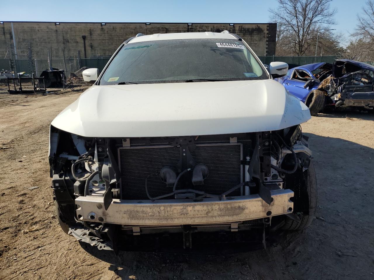 2017 Nissan Pathfinder VIN 5N1DR2MMXHC693505 Copart auction photo, front end / minor dent/scratches damage thumbnail 5