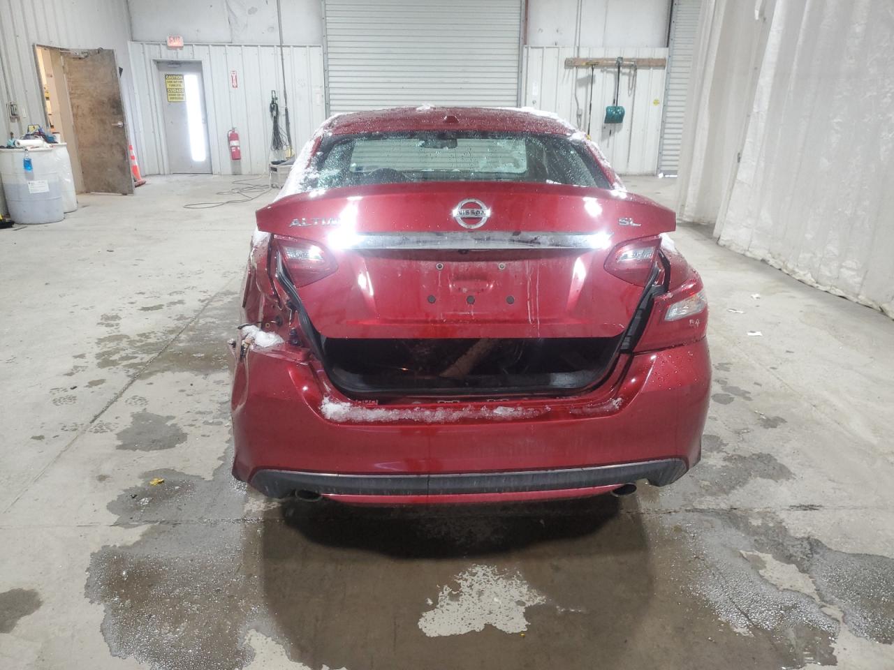 2018 Nissan Altima VIN 1N4AL3AP8JC173988 Copart auction photo, rear end damage thumbnail 6