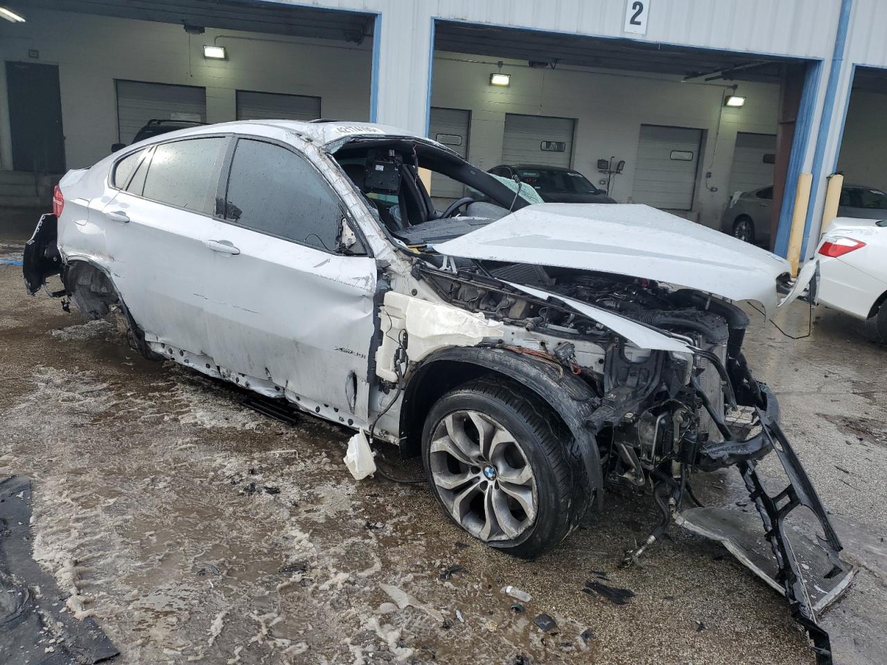 2013 BMW X6 VIN 5UXFG8C53DL591813 Copart auction photo, rollover damage thumbnail 4