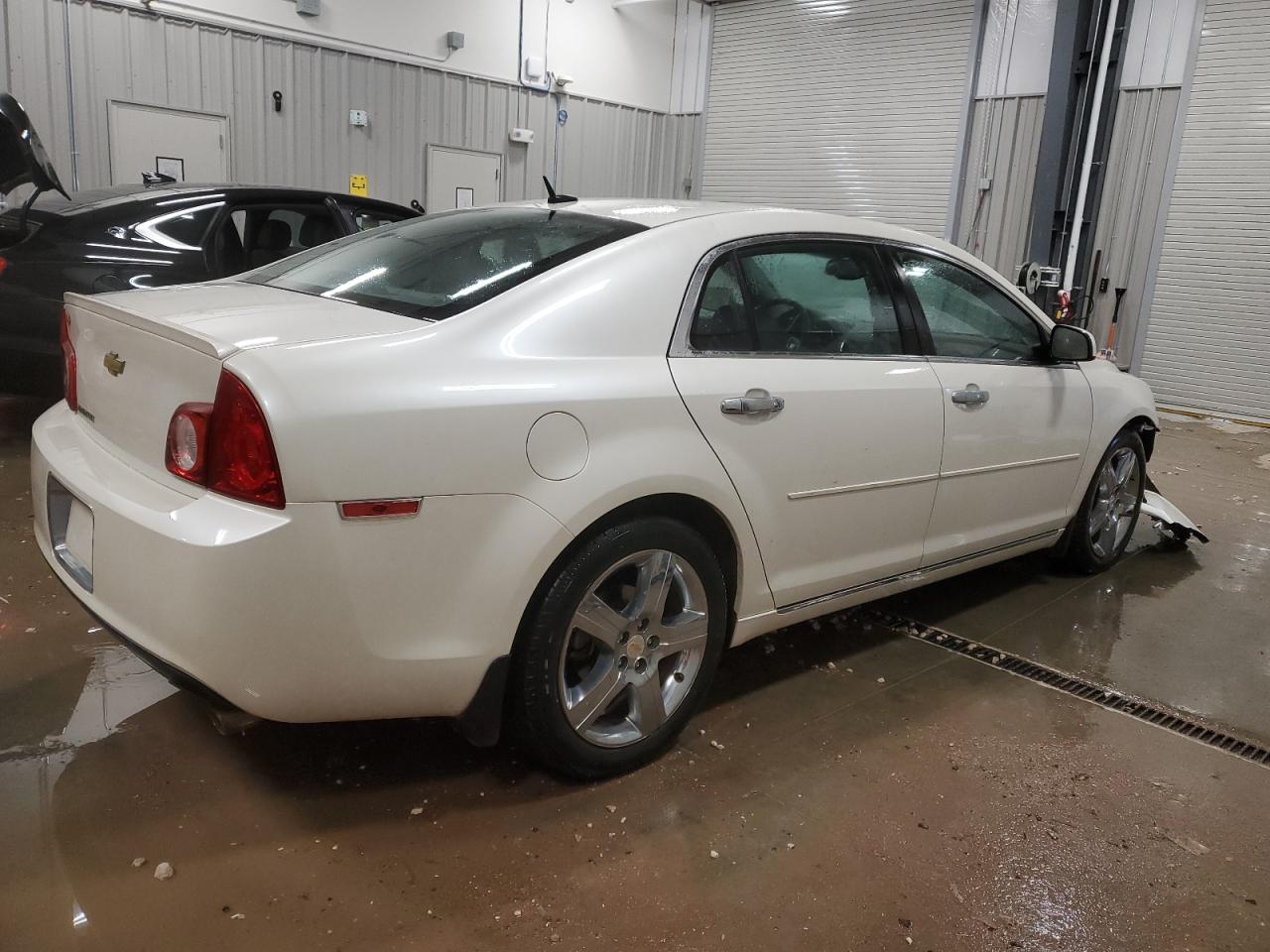 2011 Chevrolet Malibu VIN 1G1ZD5E7XBF270571 Copart auction photo, front end damage thumbnail 3