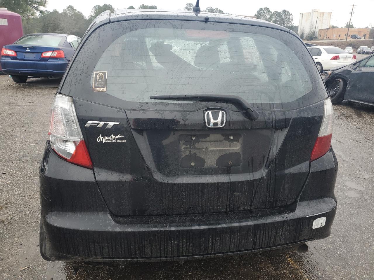 2011 Honda Fit VIN JHMGE8H30BS003113 Copart auction photo, front end damage thumbnail 6