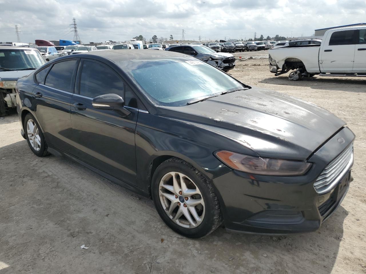 2013 Ford Fusion VIN 3FA6P0H7XDR118723 Copart auction photo, normal wear / minor dent/scratches damage thumbnail 4
