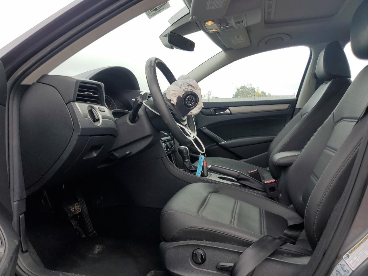 2021 Volkswagen Passat VIN 1VWSA7A38MC003396 Copart auction photo, front end / side damage thumbnail 7