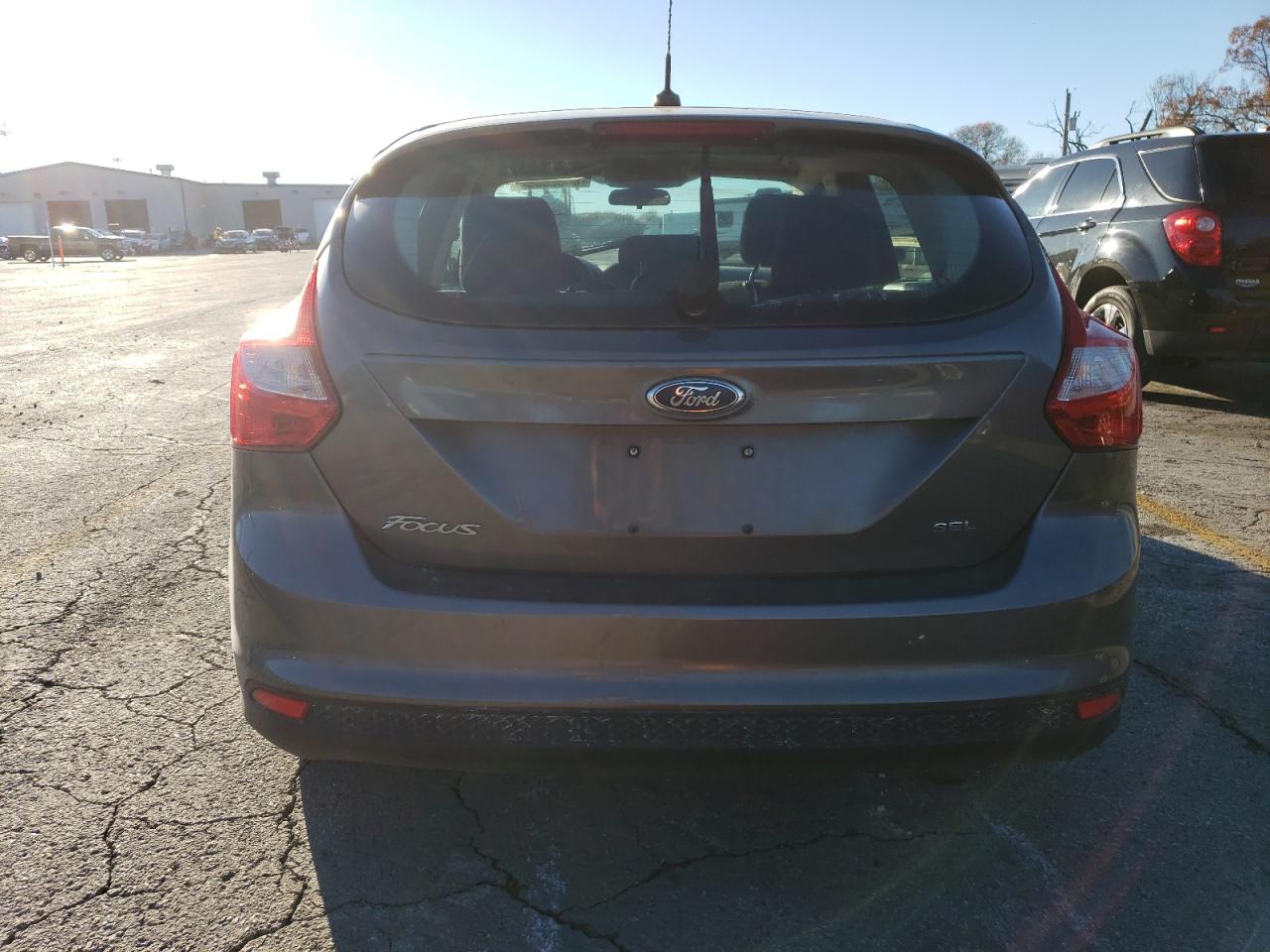 2012 Ford Focus VIN 1FAHP3M26CL147928 Copart auction photo, front end damage thumbnail 6