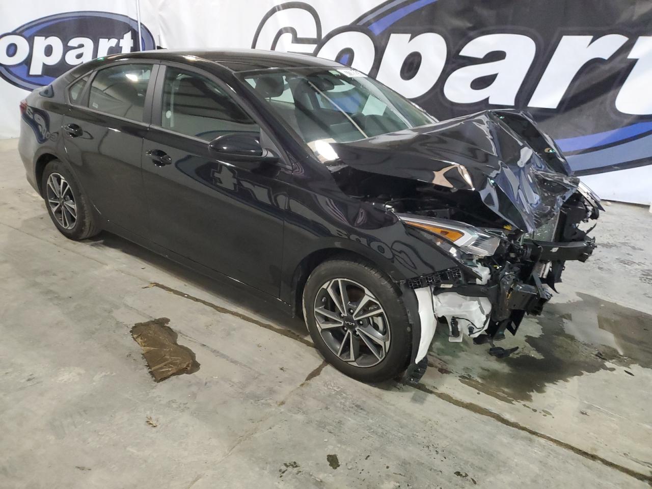 2024 KIA Forte VIN 3KPF24AD4RE780568 Copart auction photo, front end damage thumbnail 4