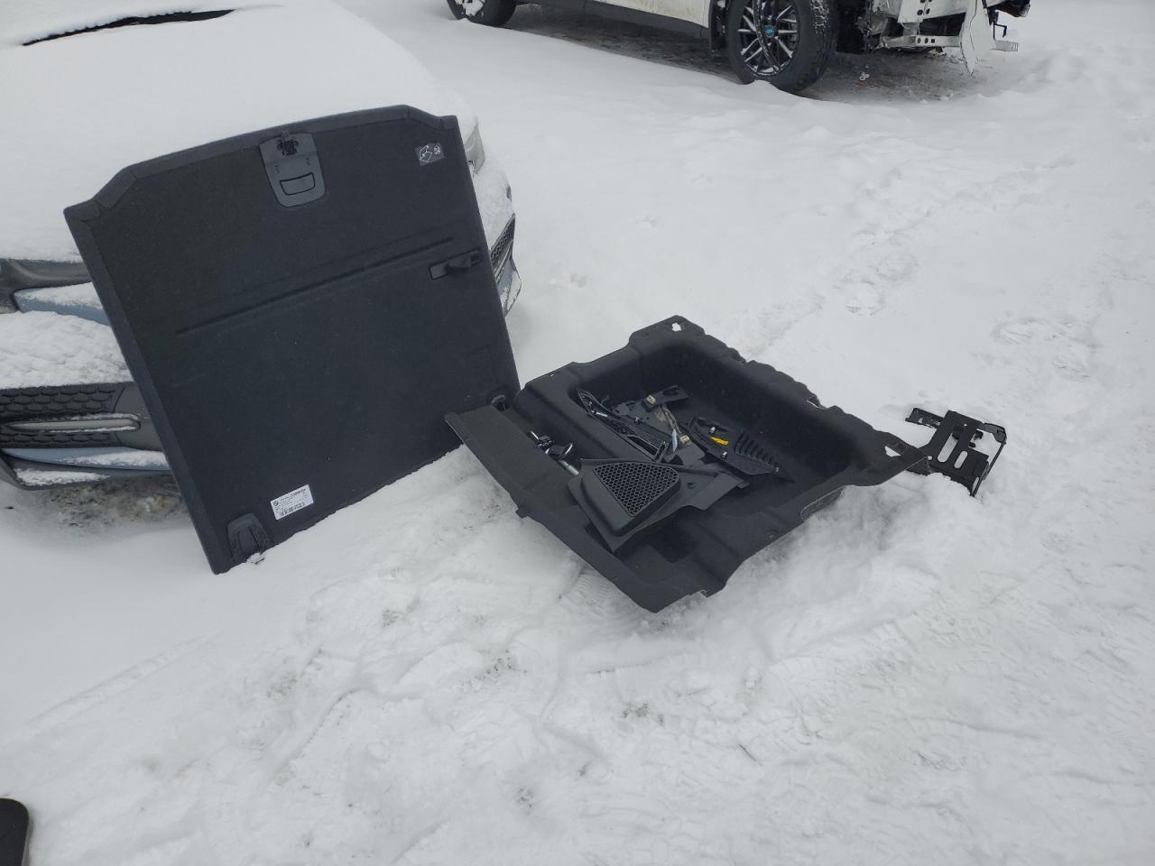 2020 BMW X3 VIN 5UXTY5C01LLT37745 Copart auction photo, undercarriage / front end damage thumbnail 13