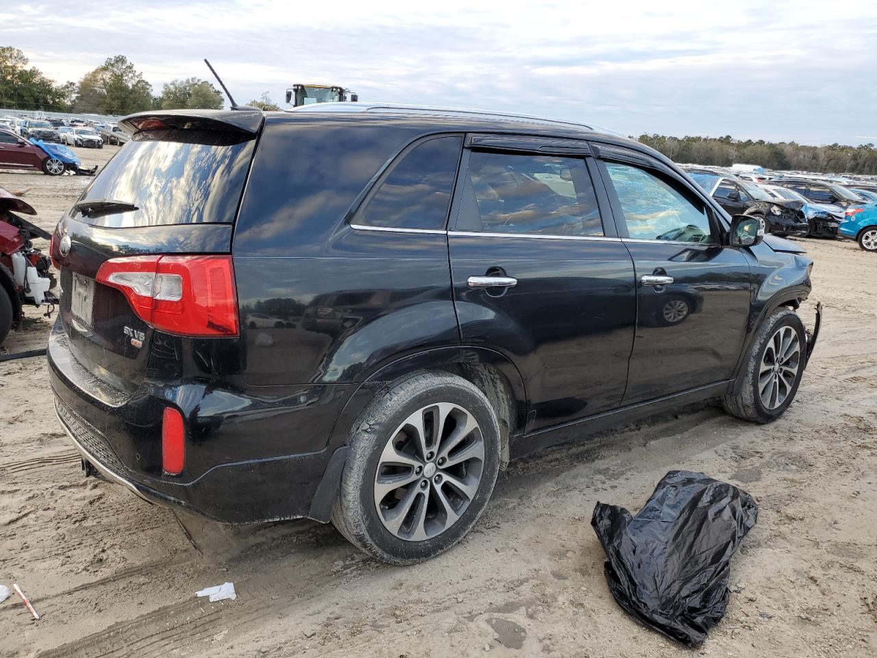 2014 KIA Sorento VIN 5XYKW4A77EG448389 Copart auction photo, front end damage thumbnail 3