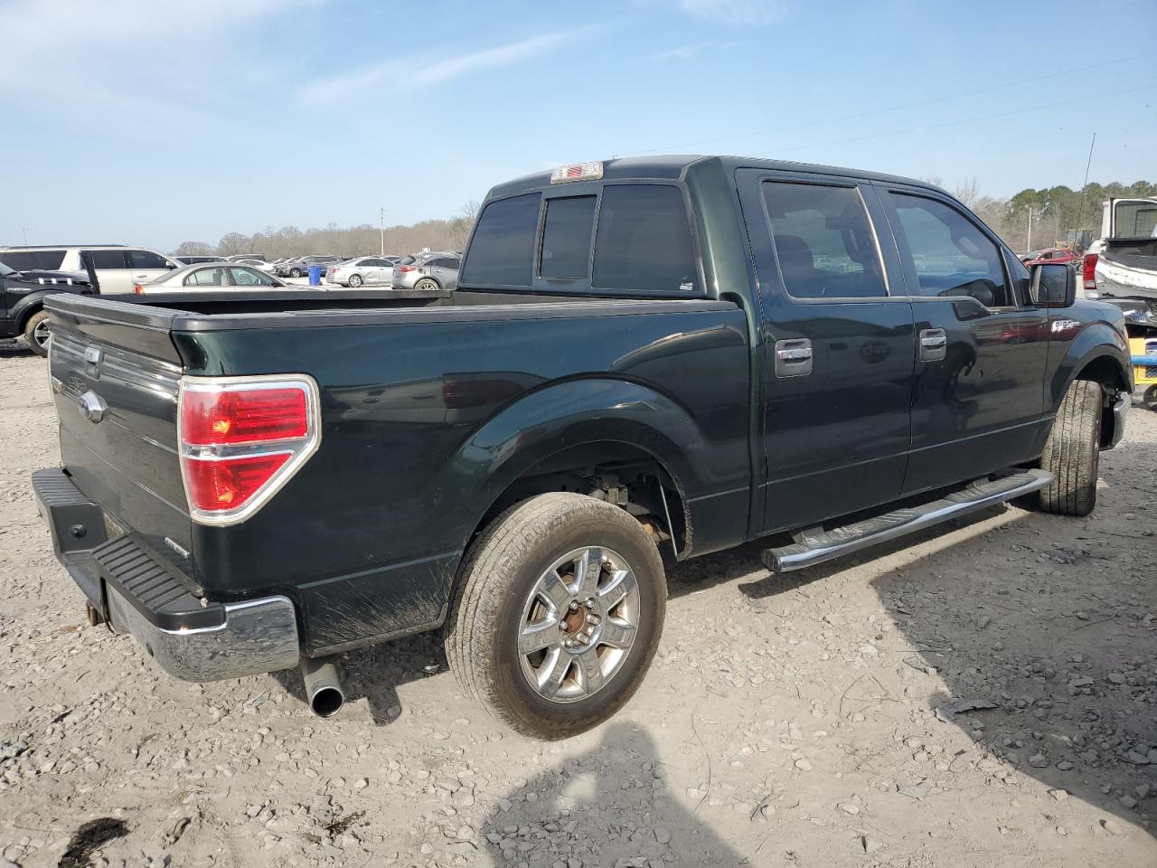 2014 Ford F-150 VIN 1FTFW1CF4EFC47718 Copart auction photo, front end / minor dent/scratches damage thumbnail 3